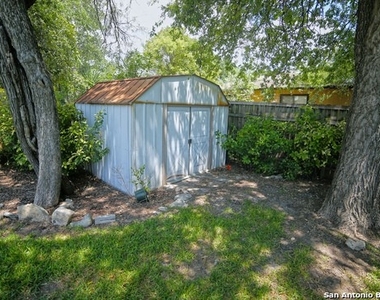 15510 Walnut Creek Dr - Photo Thumbnail 35