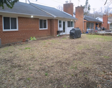 206 Wayne Avenue - Photo Thumbnail 2