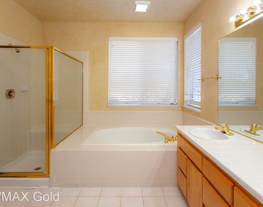 4661 Ellicot Court - Photo Thumbnail 5