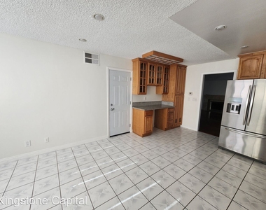 1642 Clayhill Avenue - Photo Thumbnail 1