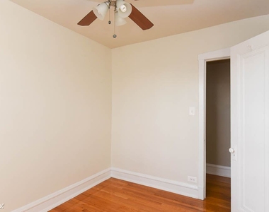 6364 N. Hermitage, Unit 2 - Photo Thumbnail 16