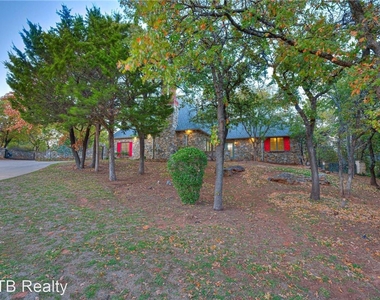 3801 Old Forest Ln - Photo Thumbnail 3