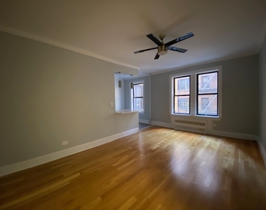 220 Cabrini Boulevard - Photo Thumbnail 6