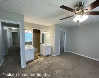 4829 Maple Sunset Way - Photo Thumbnail 27