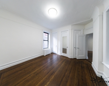 166 West 72nd Street - Photo Thumbnail 6