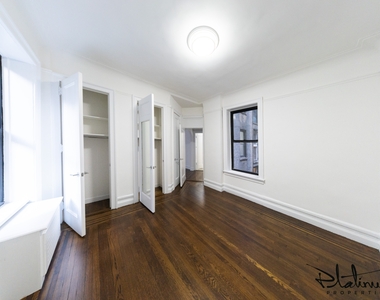 166 West 72nd Street - Photo Thumbnail 7