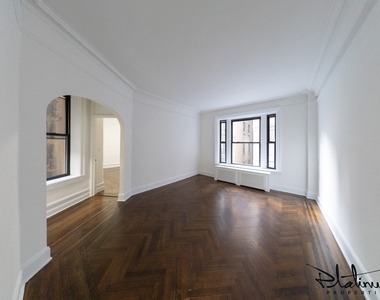 166 West 72nd Street - Photo Thumbnail 4