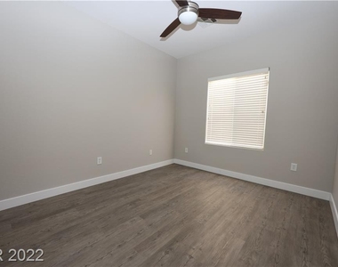 2937 Hayden Creek Terrace - Photo Thumbnail 18