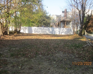 90 Durham Avenue - Photo Thumbnail 2