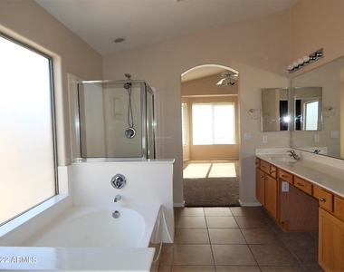 13363 W Acapulco Lane - Photo Thumbnail 17