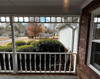 1310 Old Summerville Road Nw - Photo Thumbnail 13