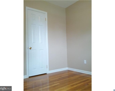 2509 Woodview Dr - Photo Thumbnail 14