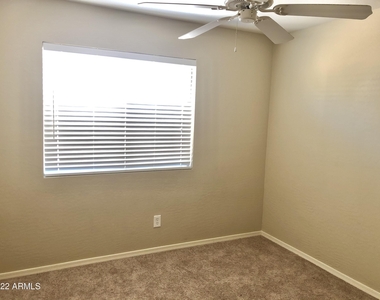 2504 W Canyon Way - Photo Thumbnail 19