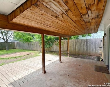 150 Skyview Ave - Photo Thumbnail 21