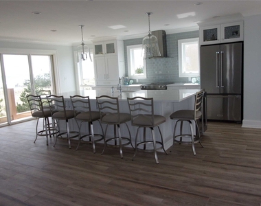 561 Dune Road - Photo Thumbnail 2