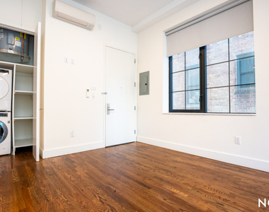 486 Lefferts Avenue - Photo Thumbnail 12