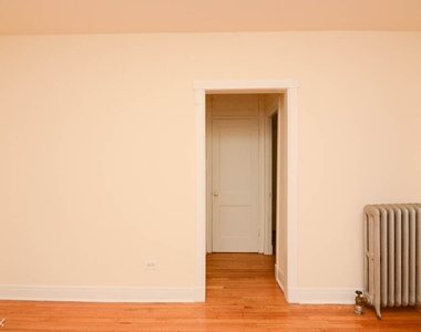 2649 N. Spaulding, Unit 2e - Photo Thumbnail 10