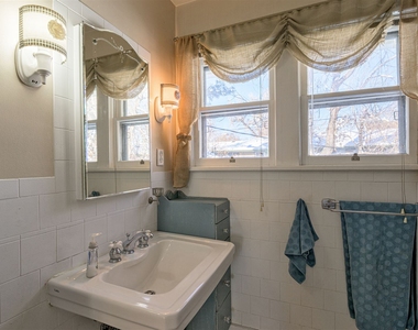 6807 West 36th Avenue - Photo Thumbnail 16