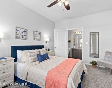 7715 Oakfields Pointe Road - Photo Thumbnail 19