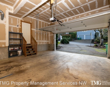 8274 Sw 67th Place - Photo Thumbnail 6