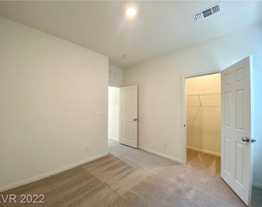 6975 Bard Avenue - Photo Thumbnail 10