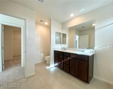 6975 Bard Avenue - Photo Thumbnail 13