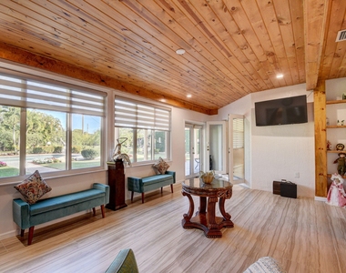 5470 Colbright Road - Photo Thumbnail 14