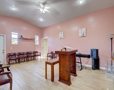 5470 Colbright Road - Photo Thumbnail 37