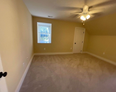 3483 Manor Lane - Photo Thumbnail 38