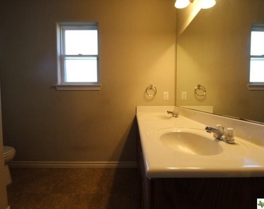 3003 Tarrant County Drive - Photo Thumbnail 21