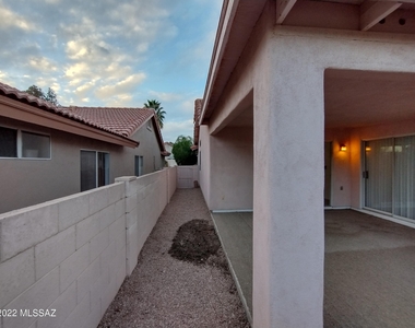 3472 W Sky Ridge Loop - Photo Thumbnail 21