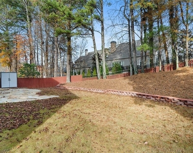 560 Kimball Crest Court - Photo Thumbnail 36