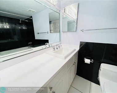 209 N Fort Lauderdale Beach Blvd - Photo Thumbnail 20