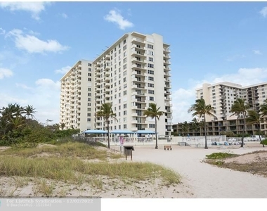 2000 S Ocean Blvd - Photo Thumbnail 17