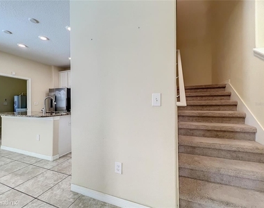 5625 R Laurel Cherry Avenue - Photo Thumbnail 18