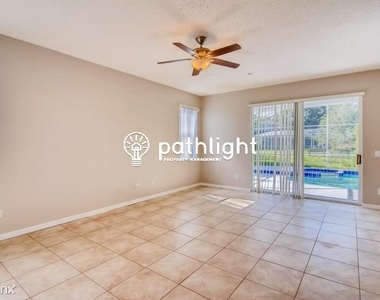 315 Suncrest Ct Unit - Photo Thumbnail 7