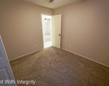 3260 Hester Drive - Photo Thumbnail 20