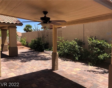 10601 Umbrella Tree Court - Photo Thumbnail 15