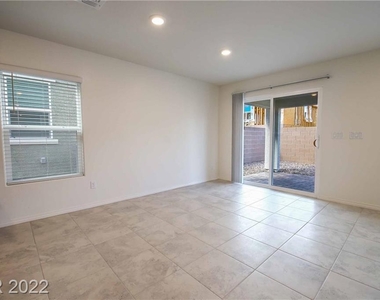 8176 Calpena Avenue - Photo Thumbnail 7