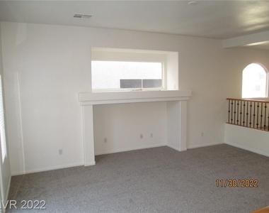 10963 Carberry Hill Street - Photo Thumbnail 9