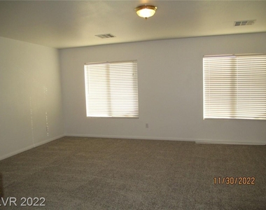 10963 Carberry Hill Street - Photo Thumbnail 11