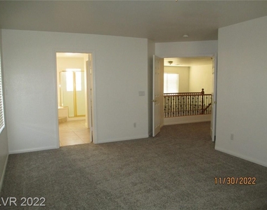 10963 Carberry Hill Street - Photo Thumbnail 16