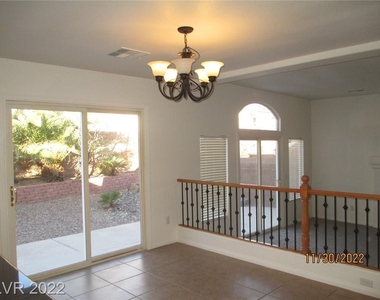 10963 Carberry Hill Street - Photo Thumbnail 7