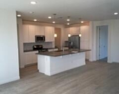 5100 E Rancho Paloma Drive - Photo Thumbnail 4