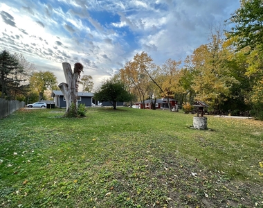 7925 Fairmount Avenue - Photo Thumbnail 19