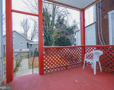 1103 Walnut Avenue - Photo Thumbnail 10