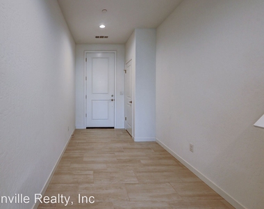 4190 N Sandrini - Photo Thumbnail 7