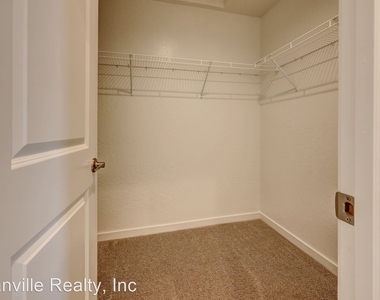 4190 N Sandrini - Photo Thumbnail 24