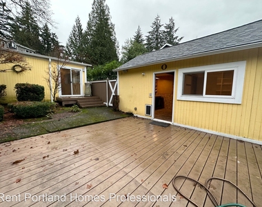 6021 Sw Stephenson Street - Photo Thumbnail 15