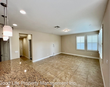 13561 Sage Mesa Road - Photo Thumbnail 5